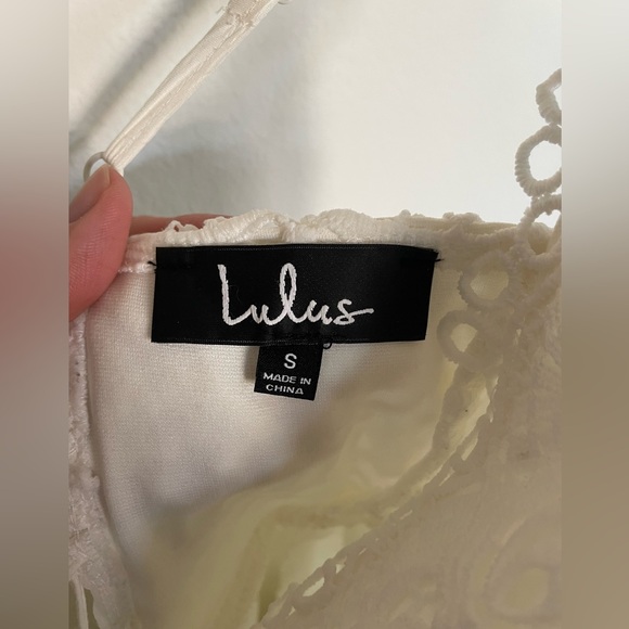 Lulu’s White Lace Bodycon Midi Dress - Picture 2 of 3